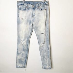 NWOT American Eagle Distressed Light Wash Skinny Jeans SZ 8